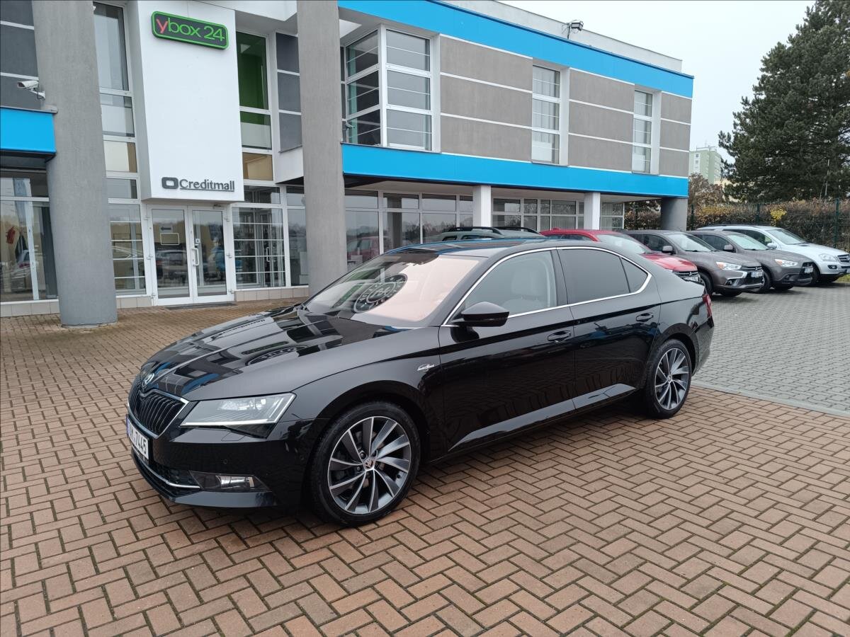 Škoda Superb Liftback 2,0 l 140 kw