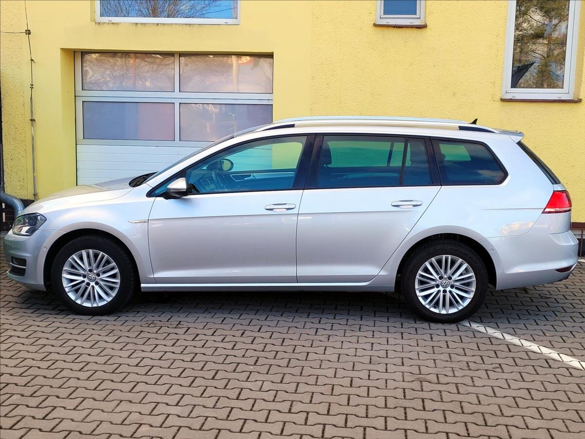 Volkswagen Golf Kombi 1,4 l 90 kw