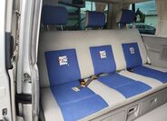 Volkswagen Multivan 12