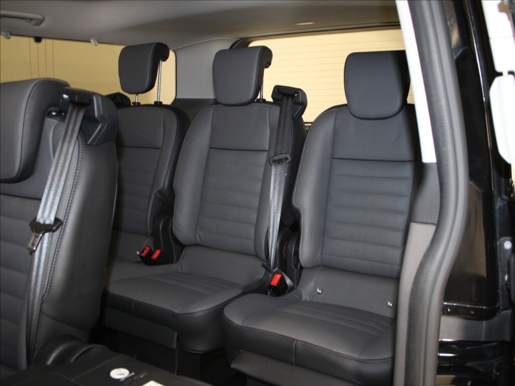 Ford Tourneo Custom MPV 2,0 l 125 kw