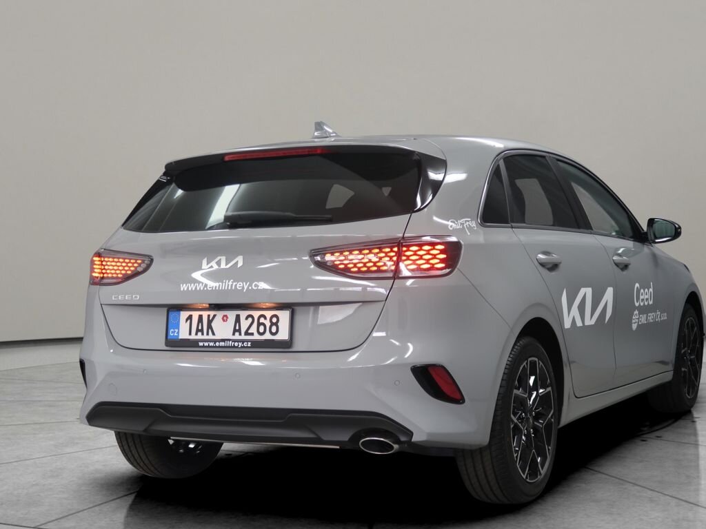 KIA Ceed Hatchback 1,5 l 103 kw