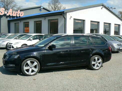 Škoda Octavia Kombi 2,0 l 110 kw