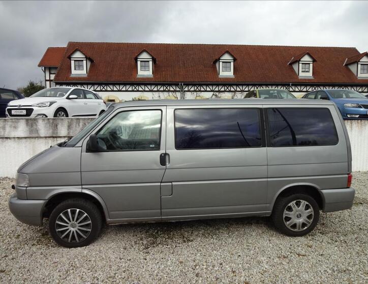 Volkswagen Caravelle 4