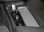 Volvo XC60 SUV / Terénní 2,0 l 145 kw