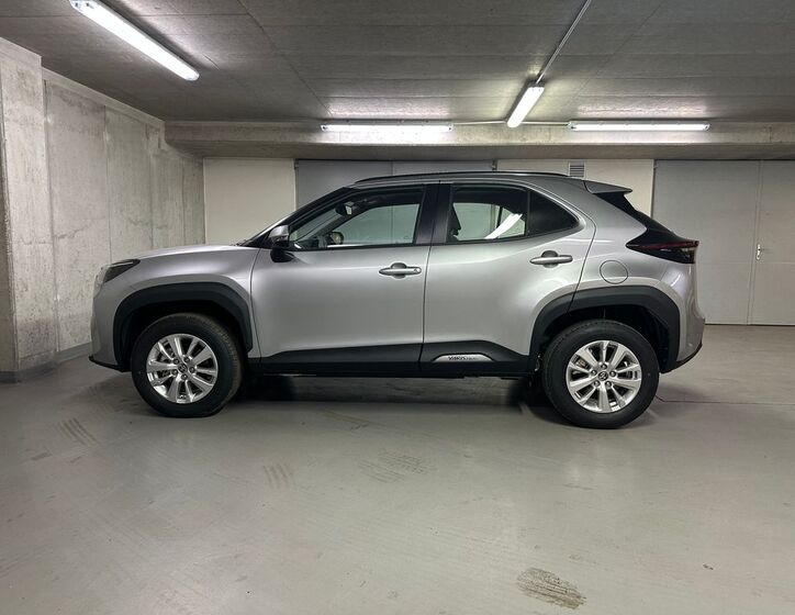 Toyota Yaris Cross 8