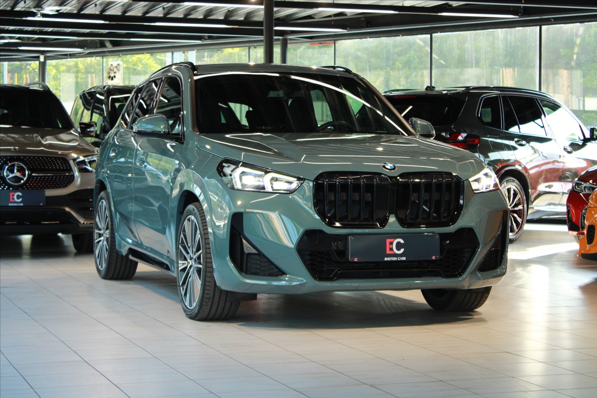 BMW X1 SUV / Terénní 2,0 l 145 kw