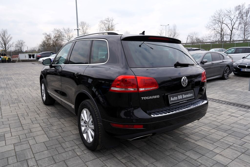 Volkswagen Touareg SUV / Terénní 3,0 l 176 kw