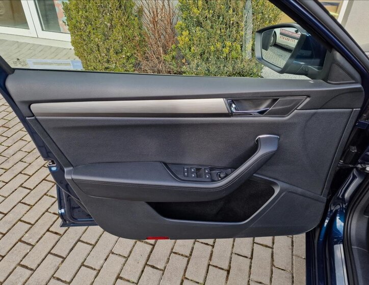 Škoda Superb Kombi 2,0 l 147 kw