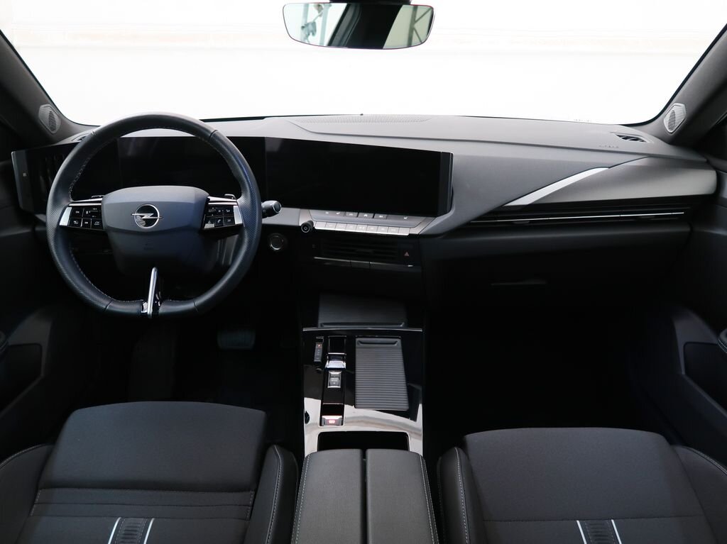 Opel Astra Hatchback 1,2 l 96 kw