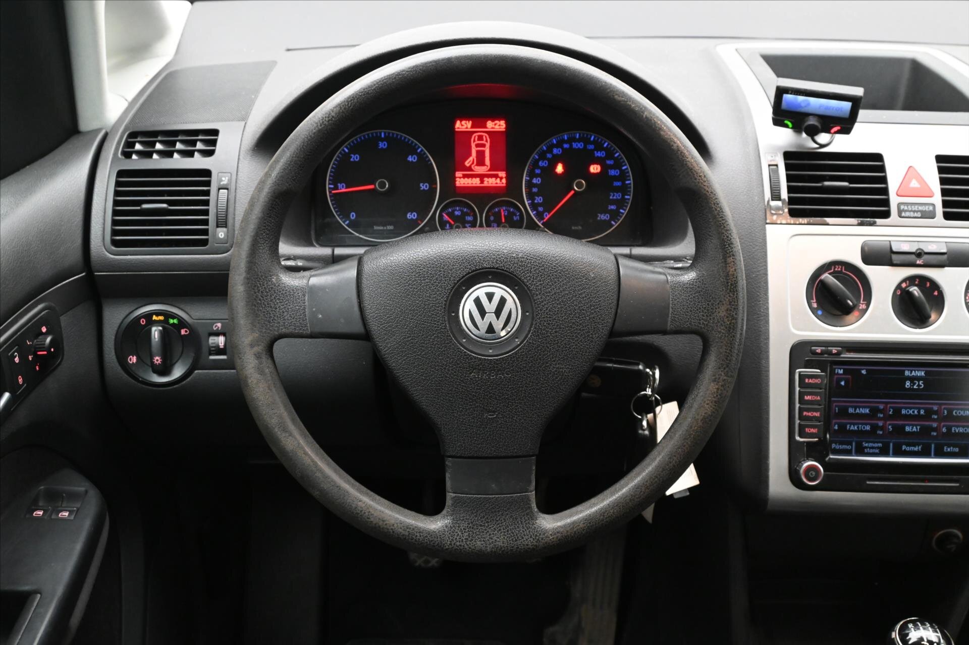 Volkswagen Touran MPV 1,9 l 77 kw