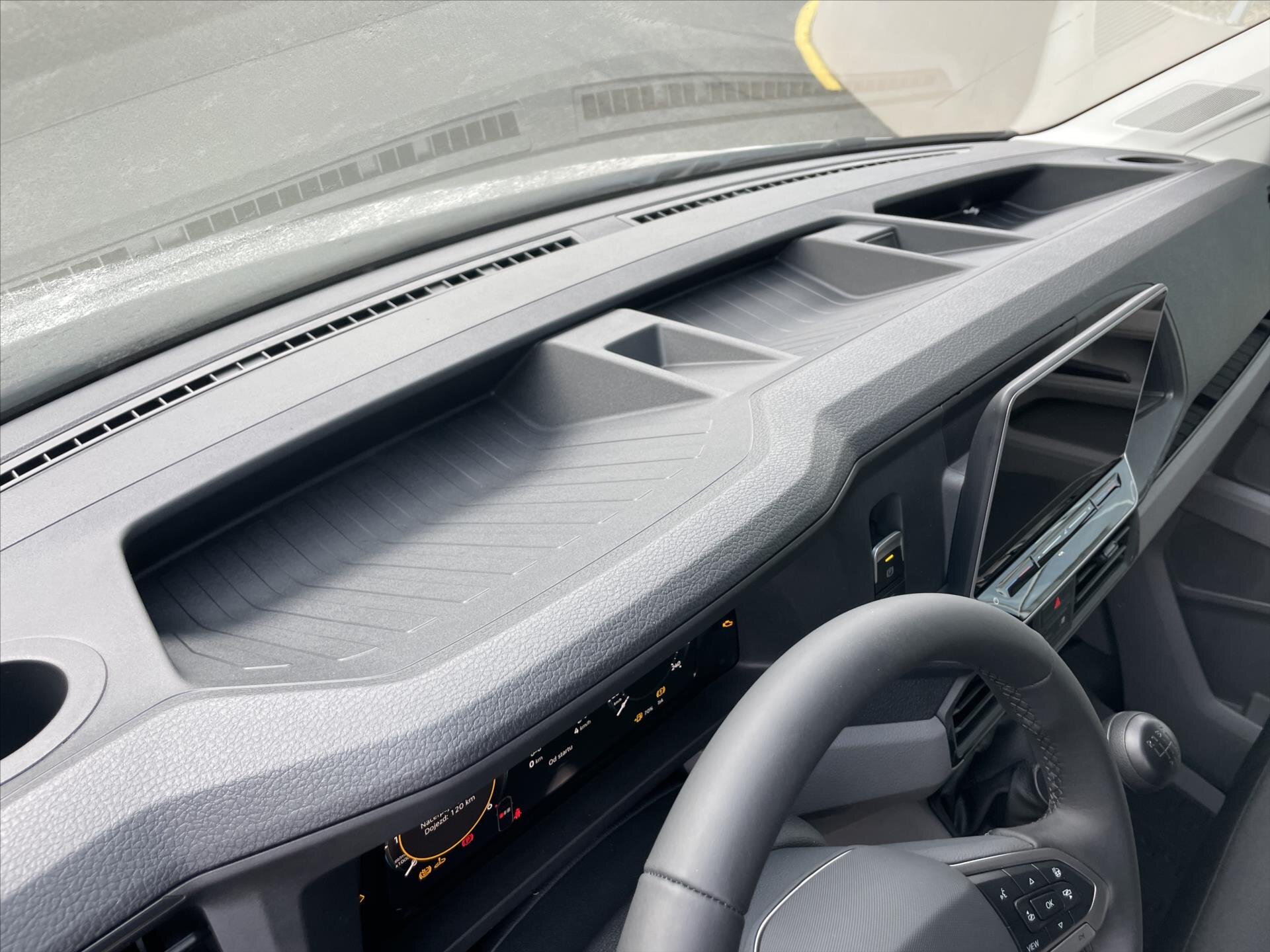 Volkswagen Crafter Skříň 2,0 l 103 kw