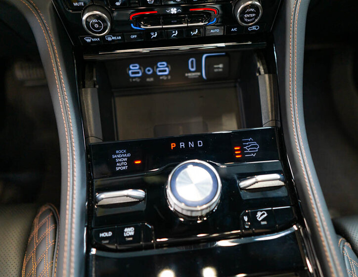 Jeep Grand Cherokee 31