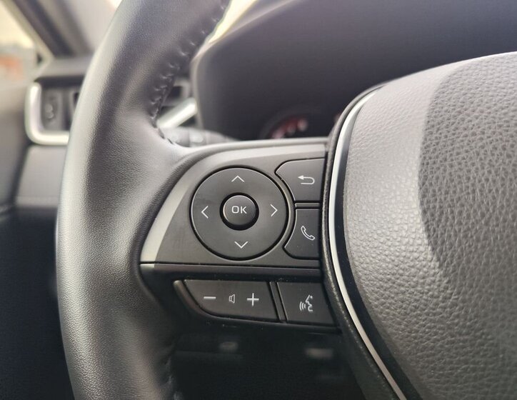 Toyota RAV4 SUV / Terénní 2,0 l 129 kw