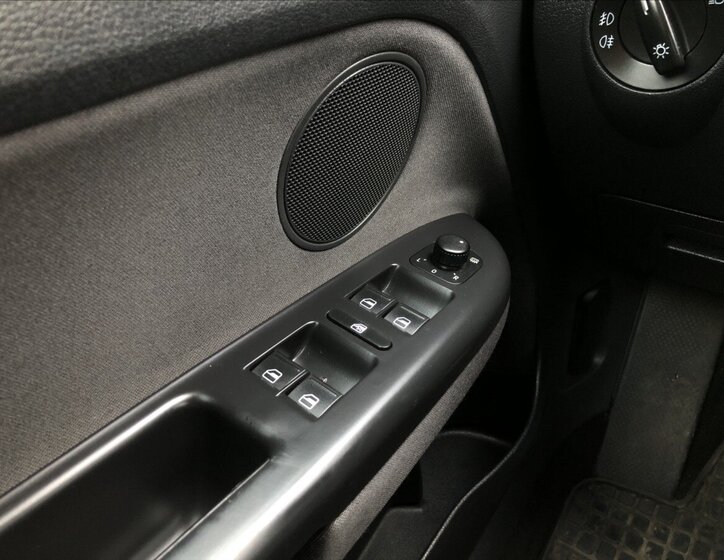 Volkswagen Golf Plus 23