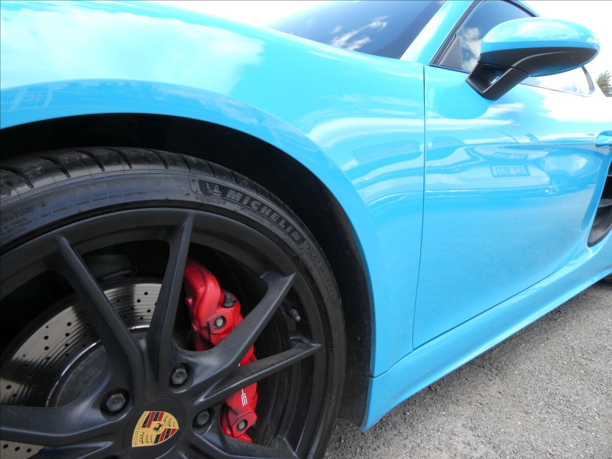 Porsche Cayman Kupé 2,5 l 257 kw