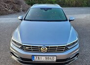 Volkswagen Passat 1