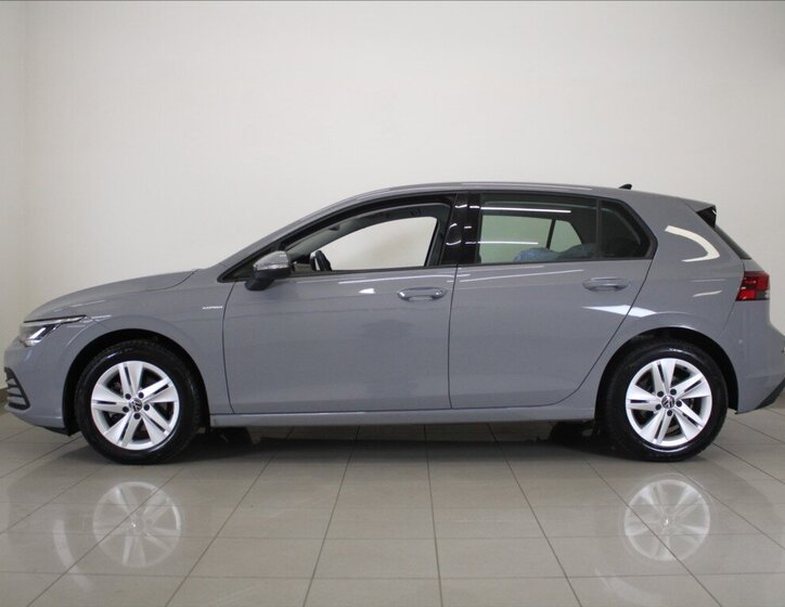 Volkswagen Golf Hatchback 999,0 81 kw