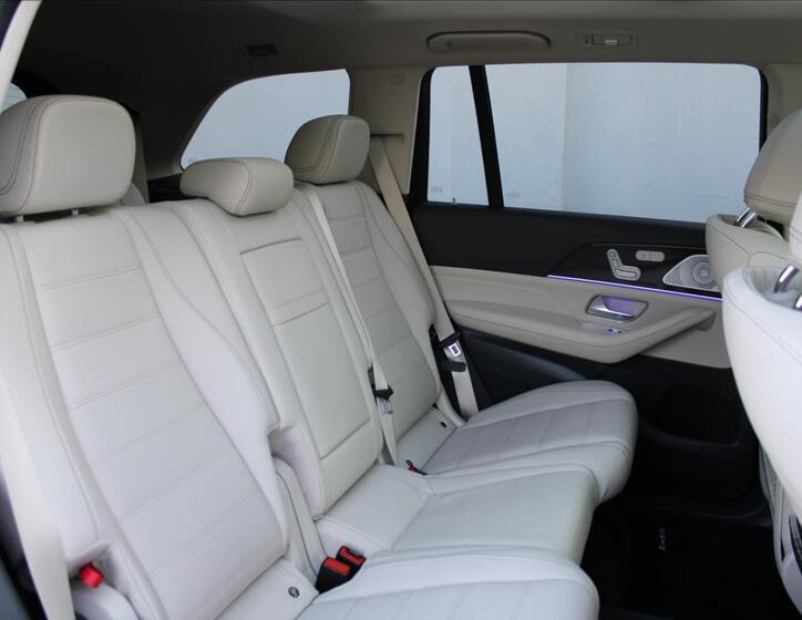 Mercedes-Benz GLS 38