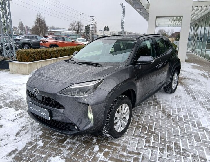 Toyota Yaris Cross 2