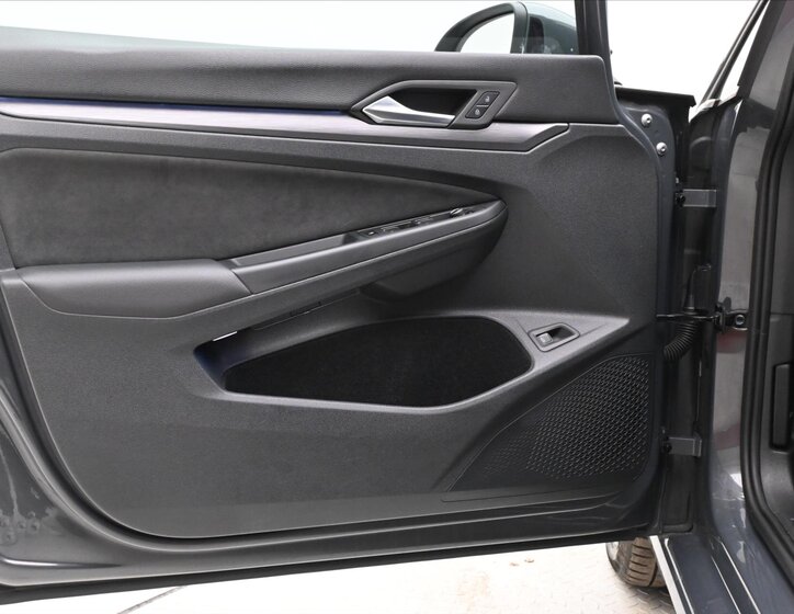 Volkswagen Golf Kombi 2,0 l 110 kw