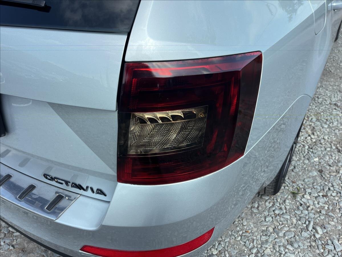 Škoda Octavia Kombi 1,6 l 77 kw