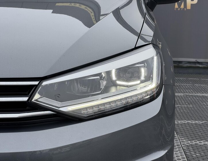 Volkswagen Touran 40