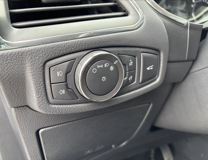 Ford Galaxy SUV / Terénní 2,0 l 110 kw