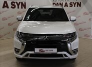 Mitsubishi Outlander SUV / Terénní 2,4 l 99 kw