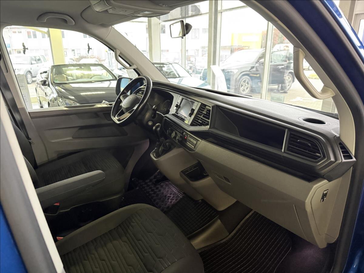 Volkswagen Caravelle