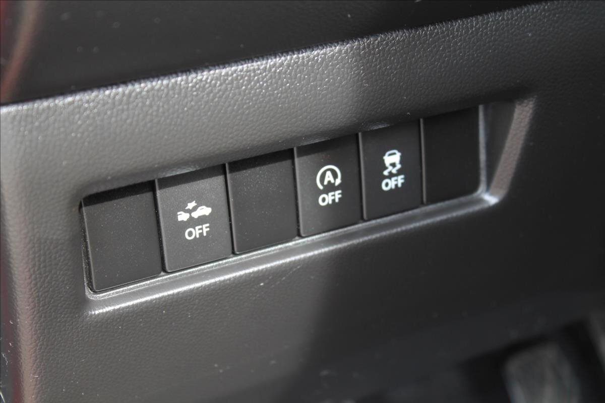 Suzuki Swift Hatchback 1,2 l 61 kw