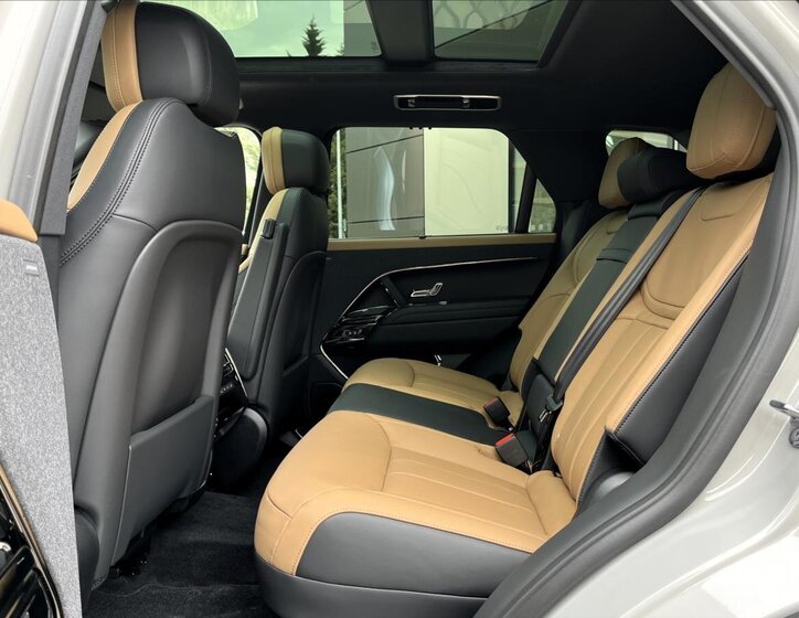 Land Rover Range Rover Sport SUV / Terénní 3,0 l 338 kw