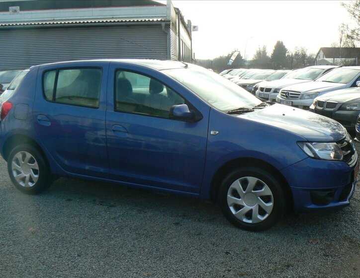 Dacia Sandero Hatchback 898,0 66 kw