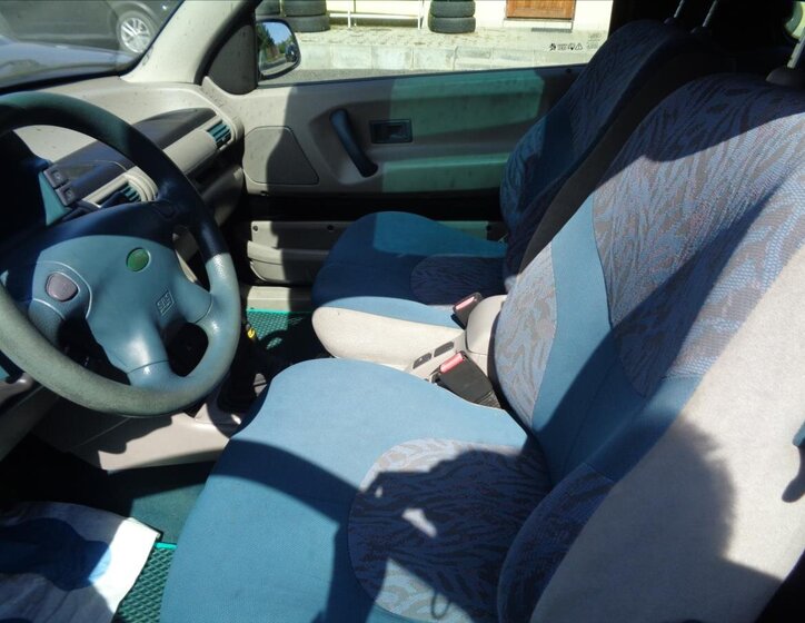 Land Rover Freelander Kombi 1,8 l 86 kw