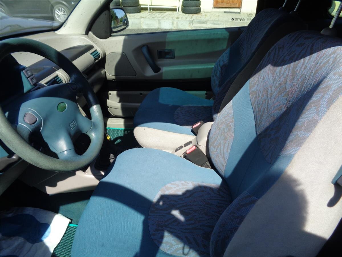 Land Rover Freelander Kombi 1,8 l 86 kw