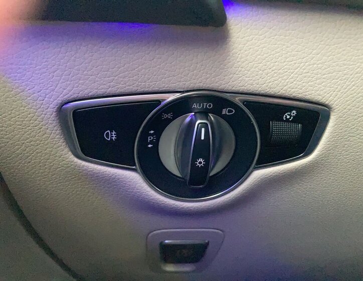 Mercedes-Benz EQC 21