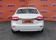 Renault Fluence 6