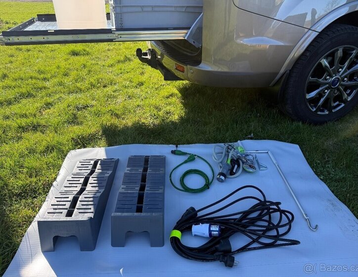 Ford Tourneo Ostatní 2,0 l 110 kw