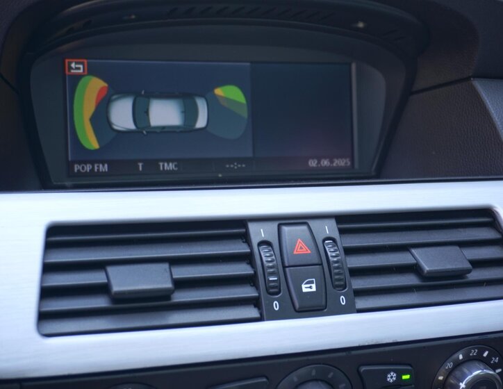 BMW M5 Sedan 5,0 l 373 kw