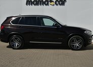 BMW X5 SUV / Terénní 3,0 l 230 kw