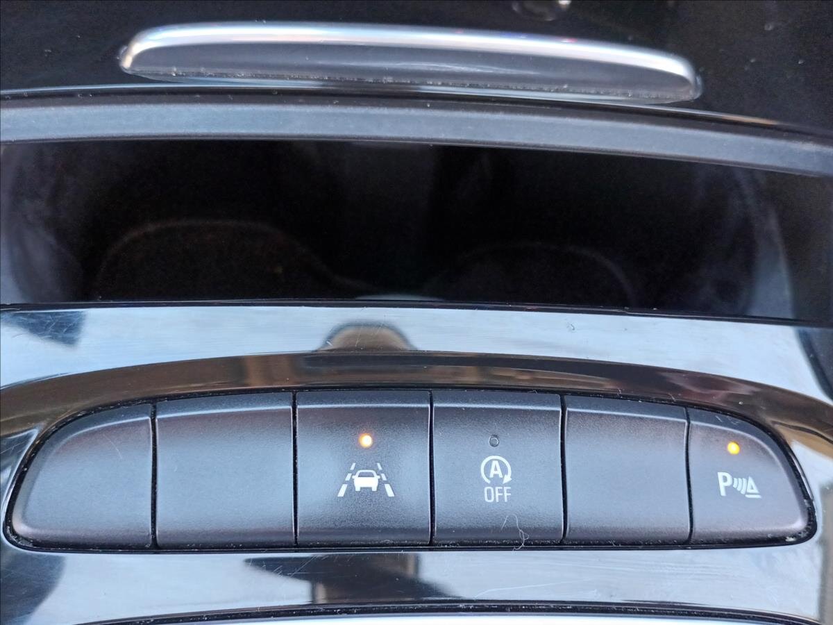 Opel Insignia Kombi 1,6 l 81 kw