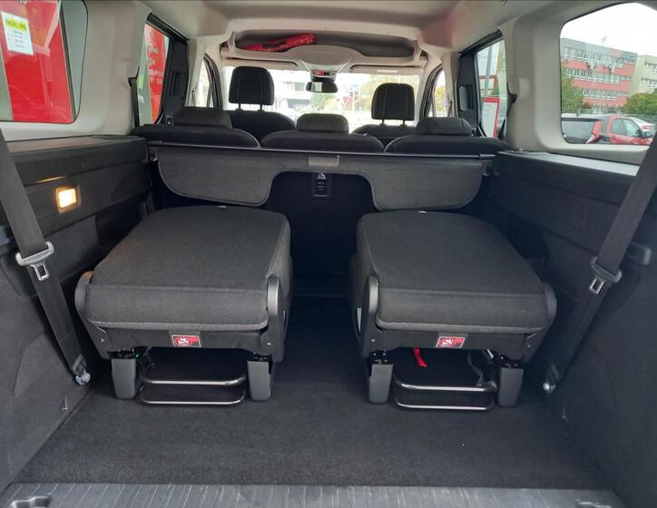 Toyota ProAce City Verso 12