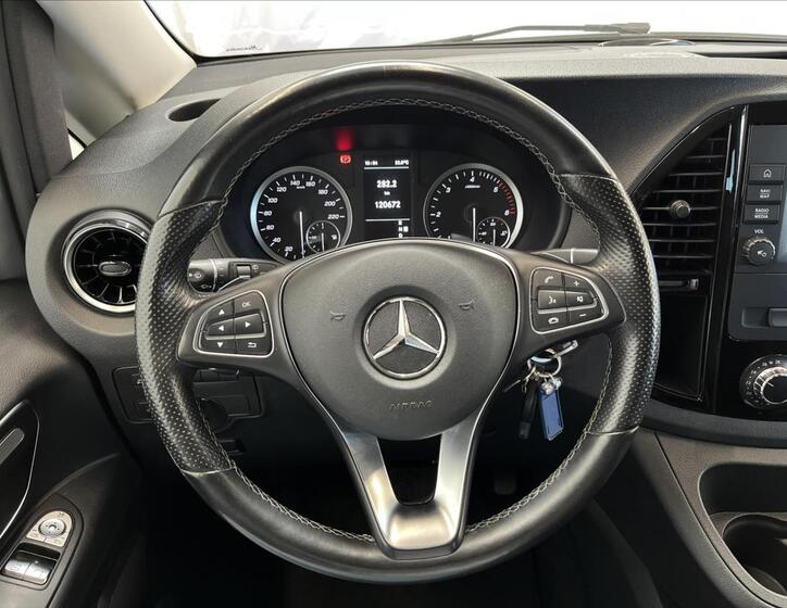 Mercedes-Benz Vito 10