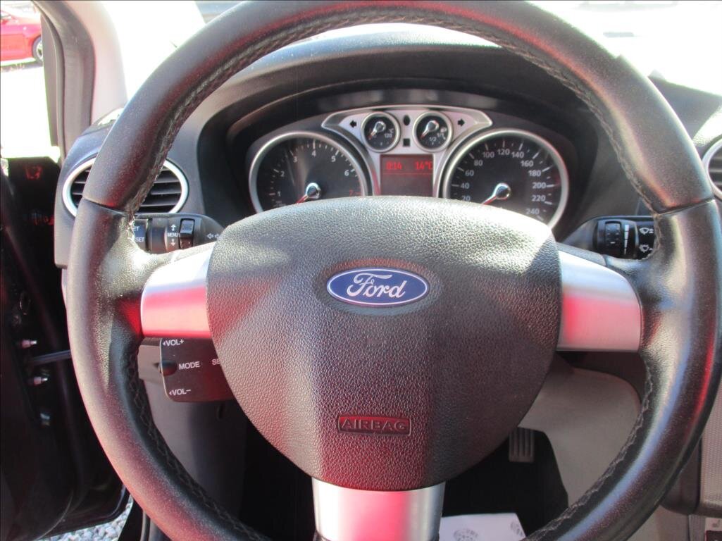Ford Focus Kombi 1,6 l 74 kw
