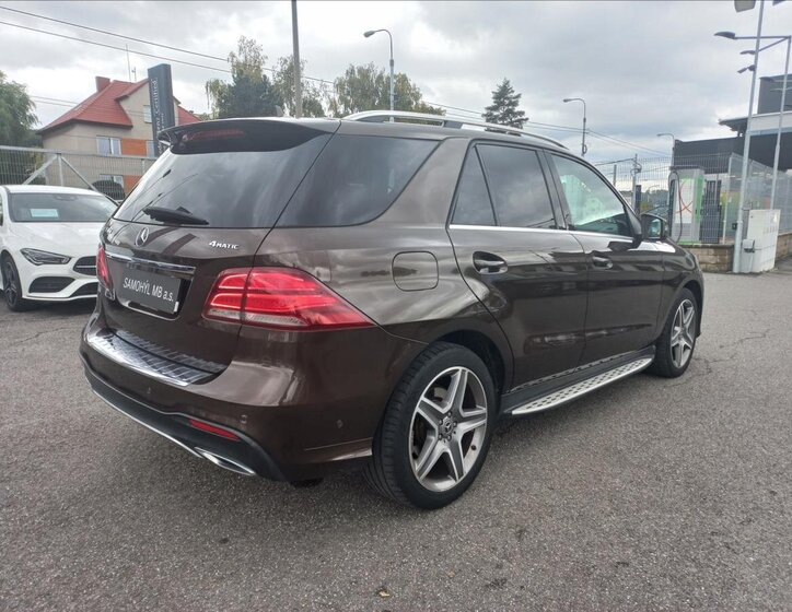 Mercedes-Benz GLE 5
