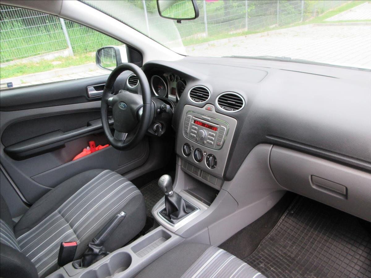 Ford Focus Kombi 1,6 l 66 kw