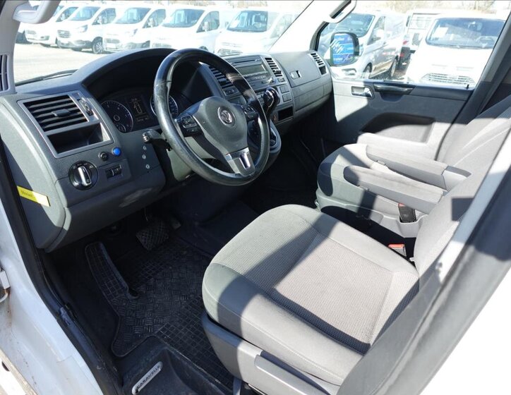 Volkswagen Caravelle Ostatní 2,0 l 132 kw