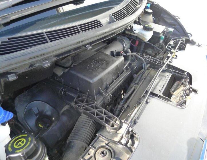 Ford Transit Custom Užitková 2,2 l 74 kw