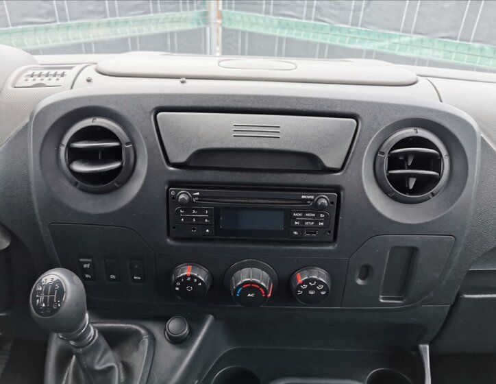 Renault Master Kombi 2,3 l 100 kw