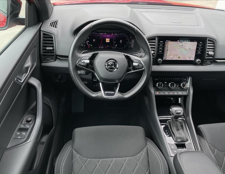 Škoda Karoq SUV / Terénní 1,5 l 110 kw