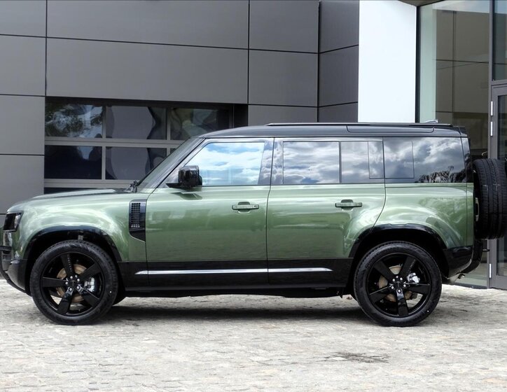 Land Rover Defender SUV / Terénní 3,0 l 183 kw